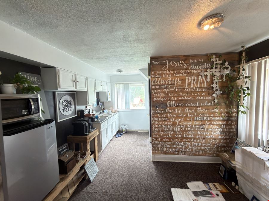 5930 & 5934 W Appleton Ave