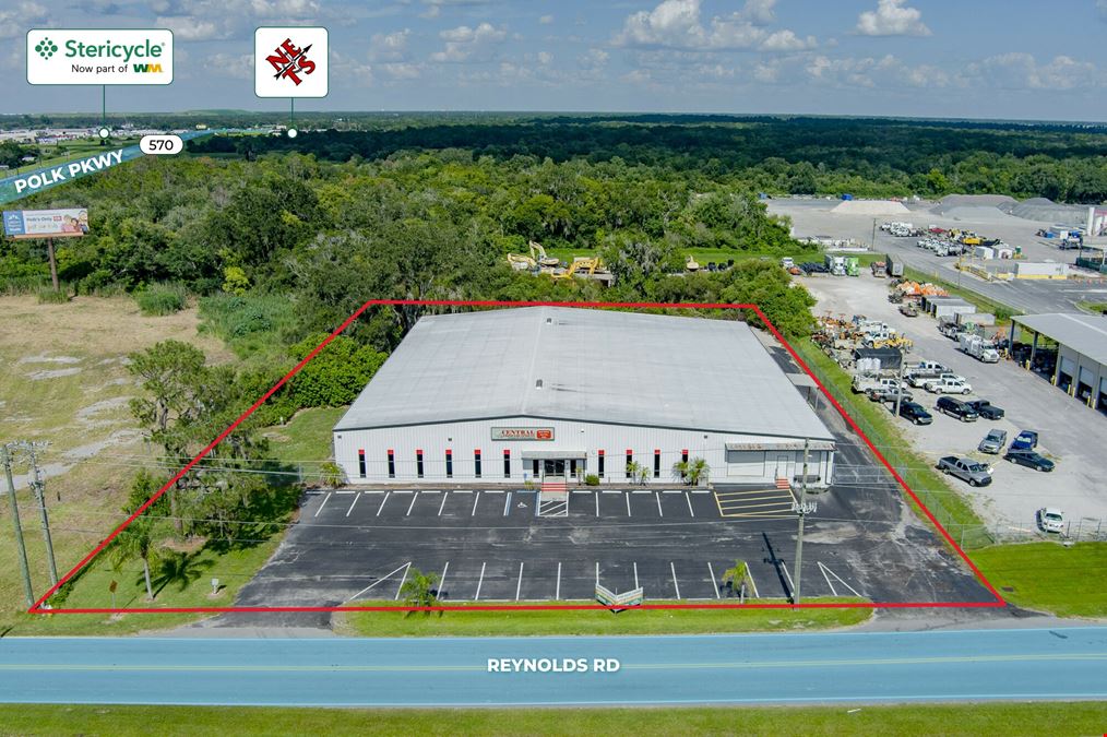 Stand Alone Warehouse Near Polk Parkway