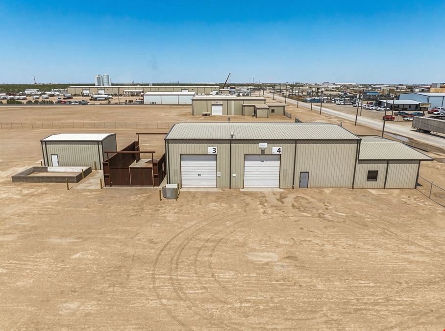 Crane Served Facility off TX-191