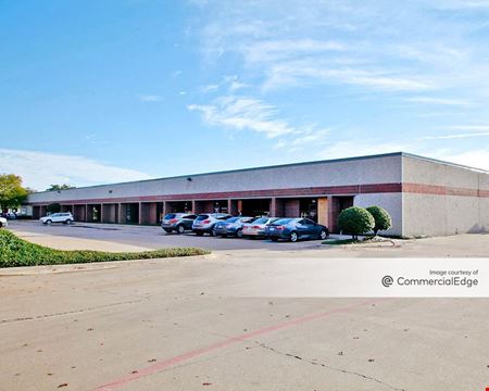Preview of Industrial space for Rent at 11601 Plano Road