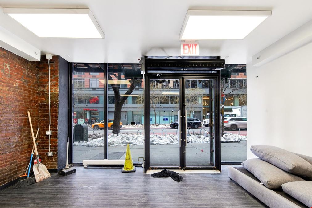 233 East 34th Street