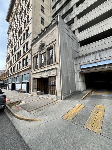 Preview of Retail space for Rent at 2008-2018 2nd Avenue North