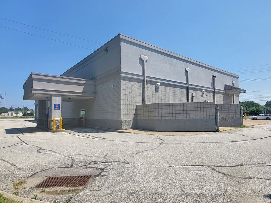 11,540± SF Freestanding Building On 1.6± Acres