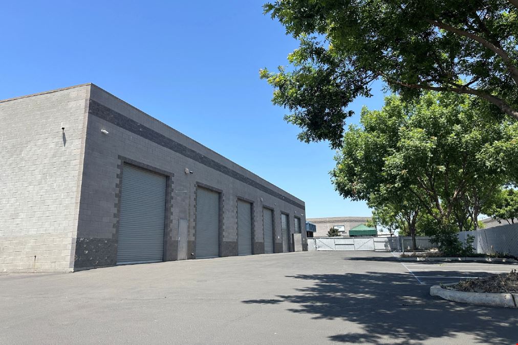 4025 W. Ashcroft Avenue
