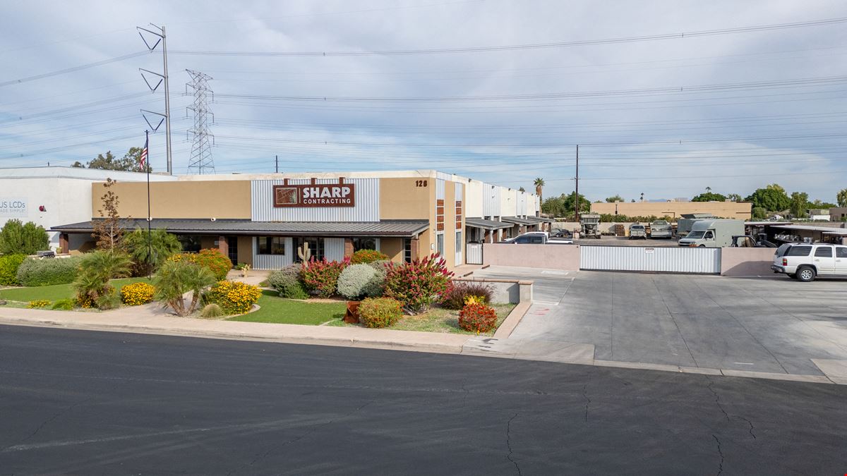 128 W Boxelder Pl