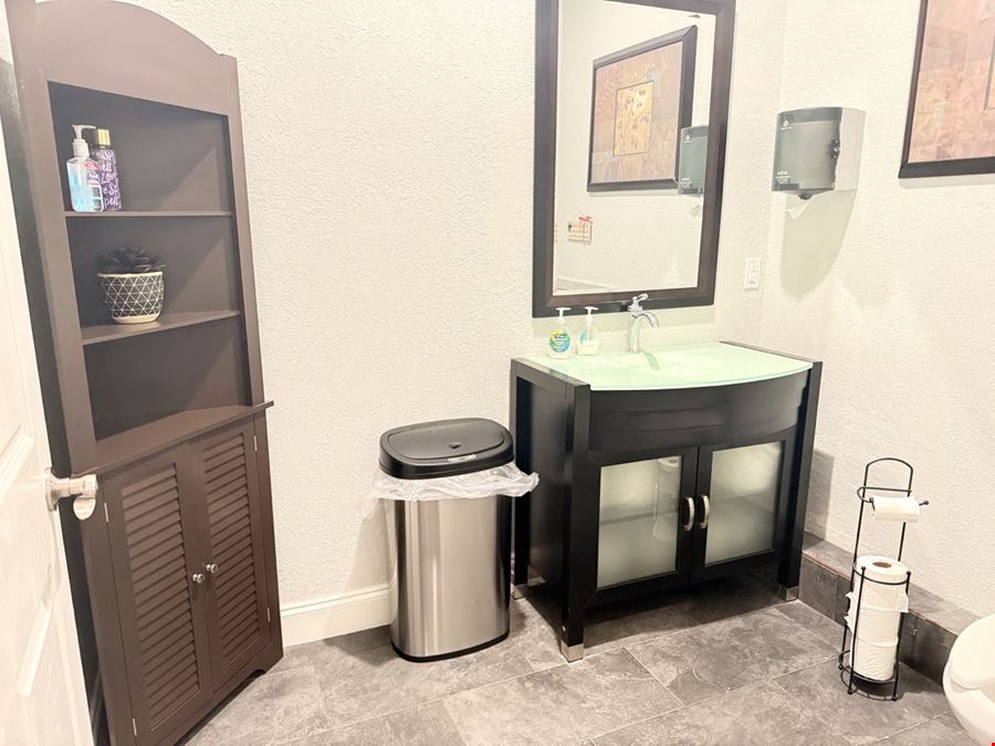  Newly Remodeled Executive Offices | 1–3 Person Suites | Palm Harbor