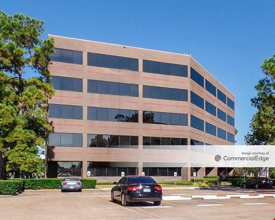Bizsuites - Cornerstone Tower