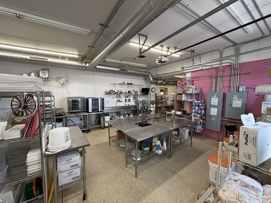 Commercial Bakery & Retail Space for Sublease