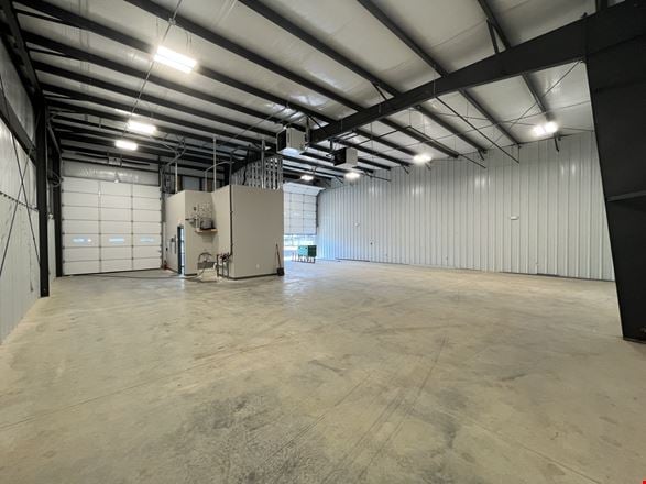 Preview of Industrial space for Rent at 1309 E Division Street