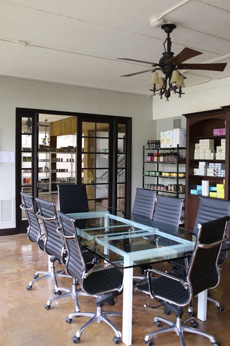 For Lease Corner Unit Office/Warehouse