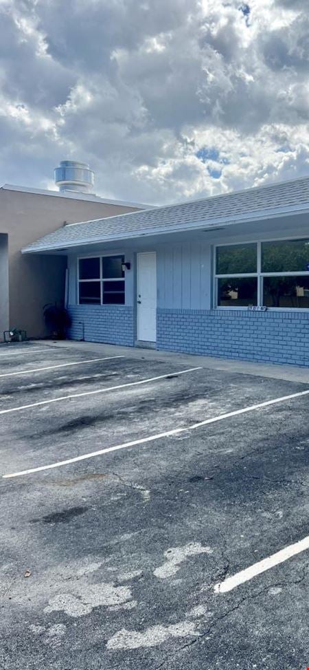 Preview of Commercial space for Rent at 831 SE 1st Way