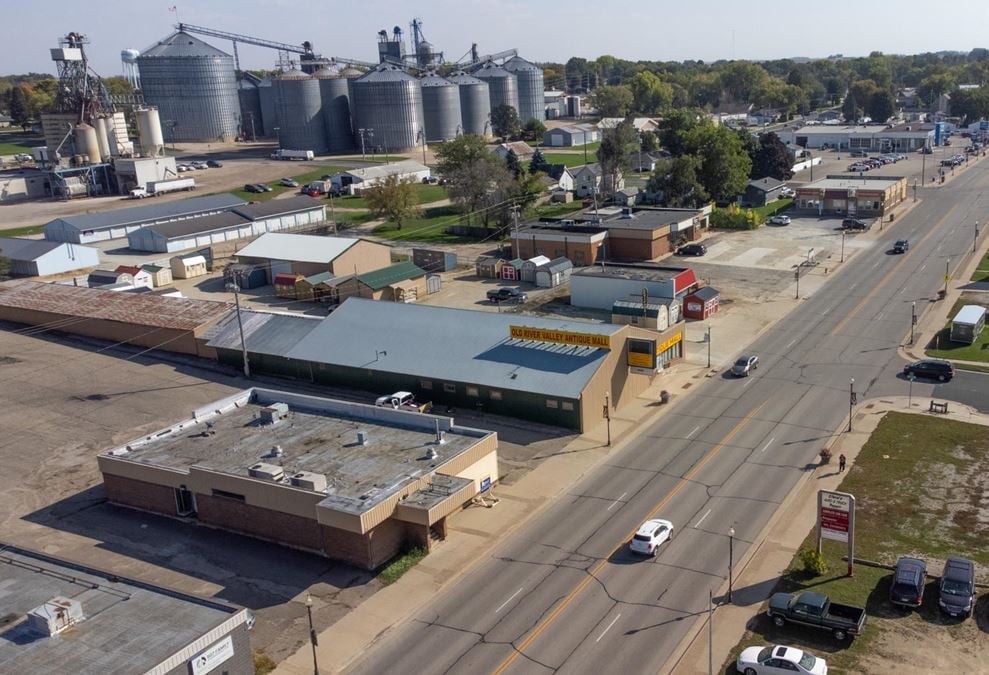 202 Main Street - Freestanding Building For Sale