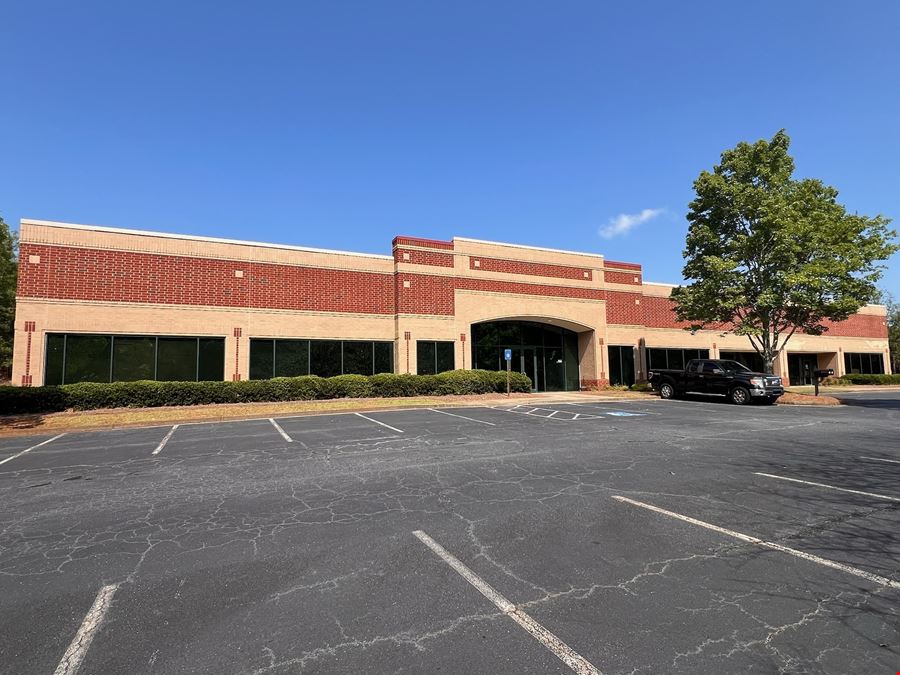 Leased Freestanding Warehouse Industrial / Flex