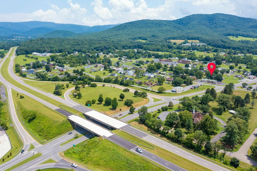ELKTON CARWASH AVAILABLE IN GREAT LOCATION!
