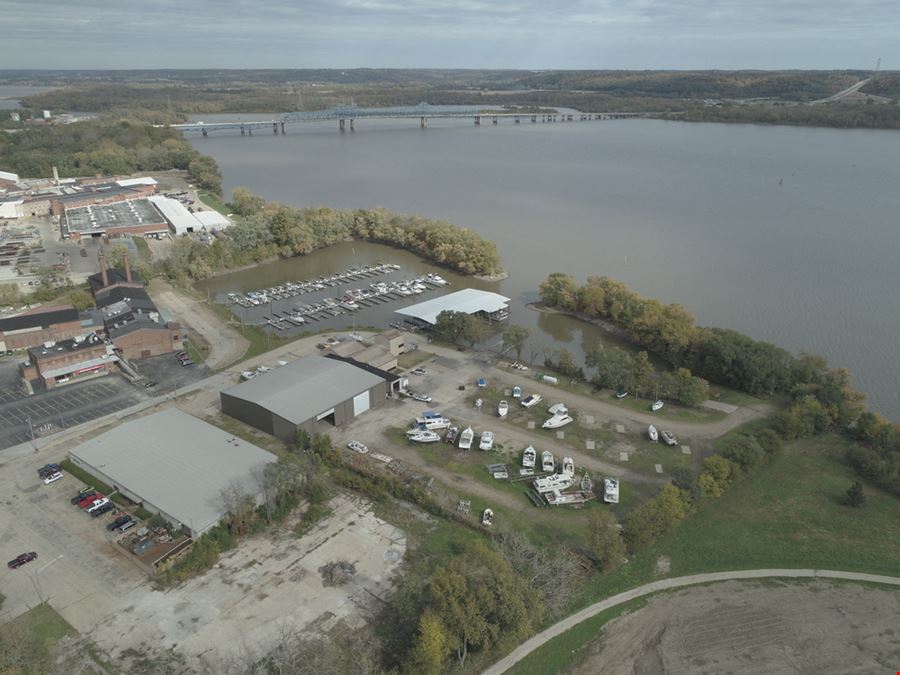 Wharf Harbor Marina