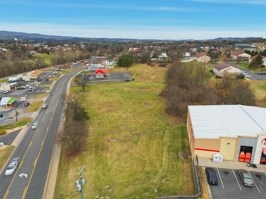 2.2 ACRE COMMERCIAL LOT AVAILABLE