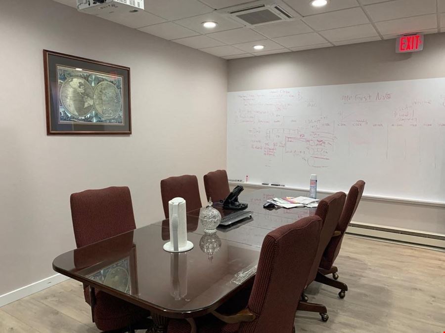 245 Saw Mill River Rd, Top Floor, Suite 301 & 311