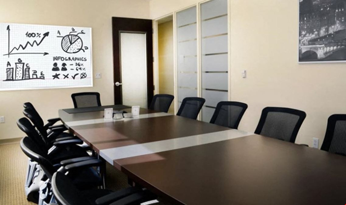 Hampton Business Center - Pines - Hampton Business Center-Pines