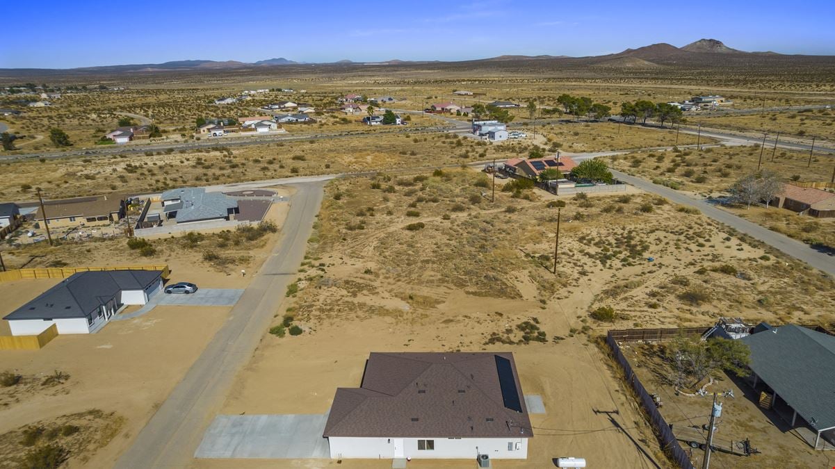 ±0.24 Acres of Level Land in California City