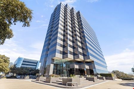 Preview of commercial space at 10000 N Central Expressway