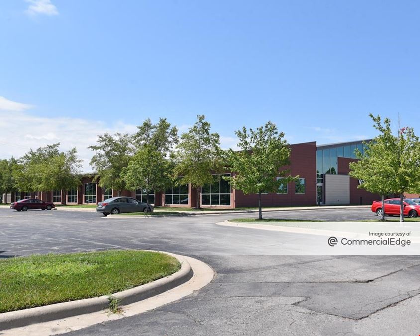 Renner Ridge Corporate Center - 9601 Renner Blvd