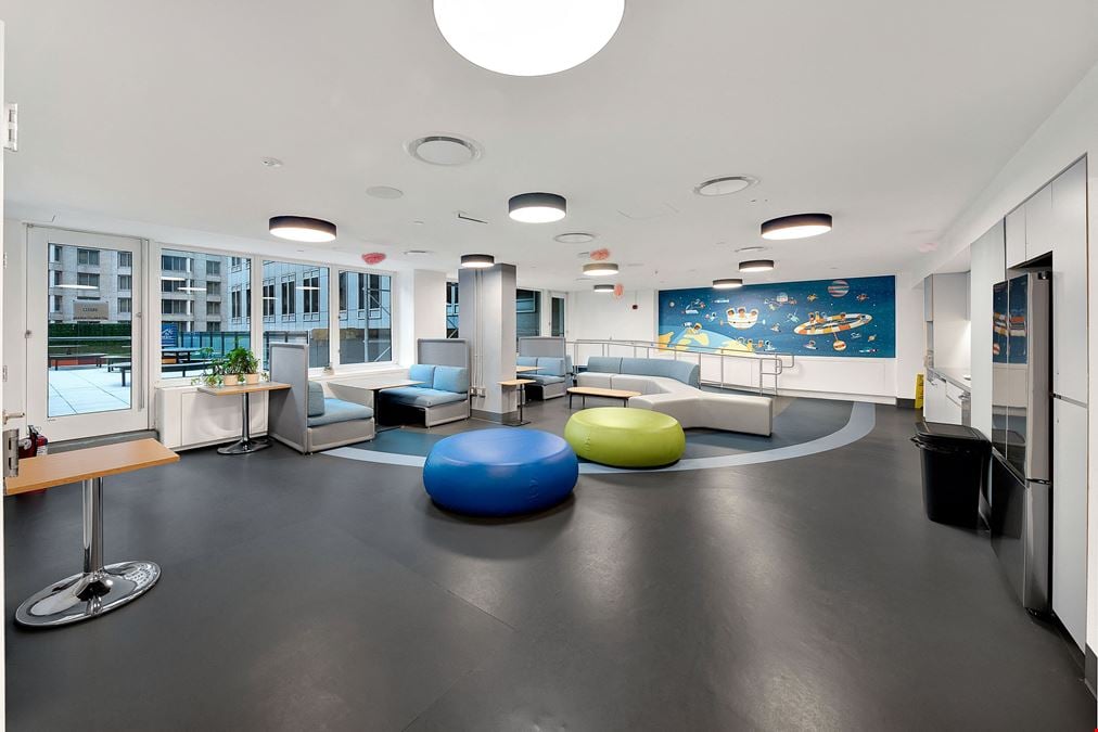 825 Seventh Avenue - Sale