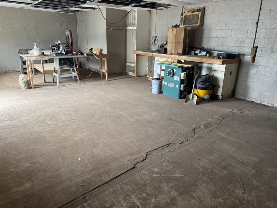 Retail Building for Sale