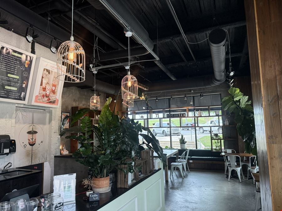 FARMERS PARK RETAIL SPACE