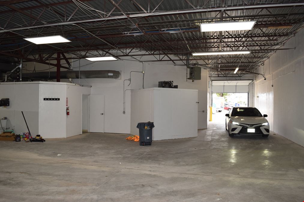 Affordable warehouse unit with HVAC for lease