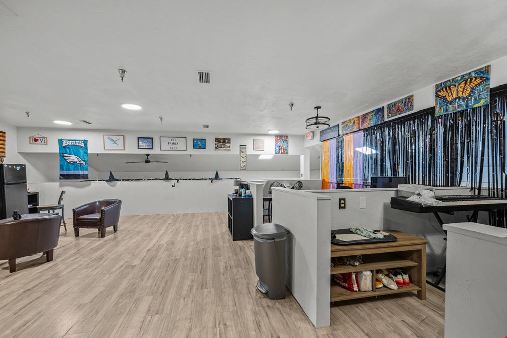 Thornebrook Village-Lease Opportunity