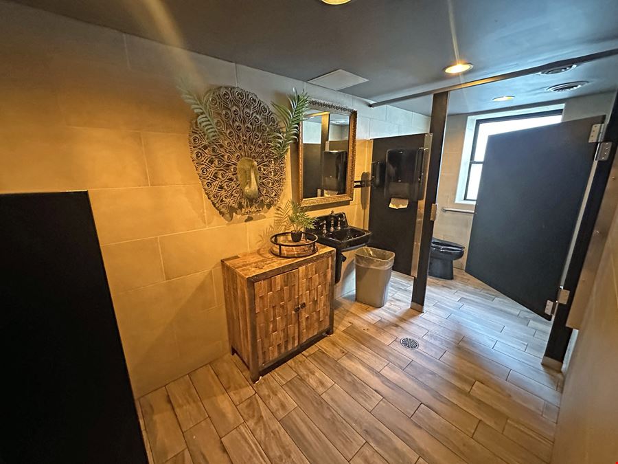 439 E Congress, Bar & Restaurant Space