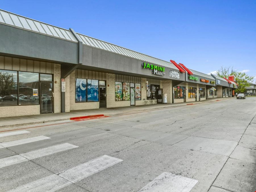 Cottonwood Plaza