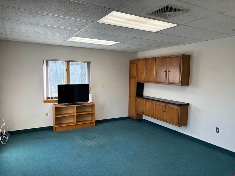Longmeadow Professional Center