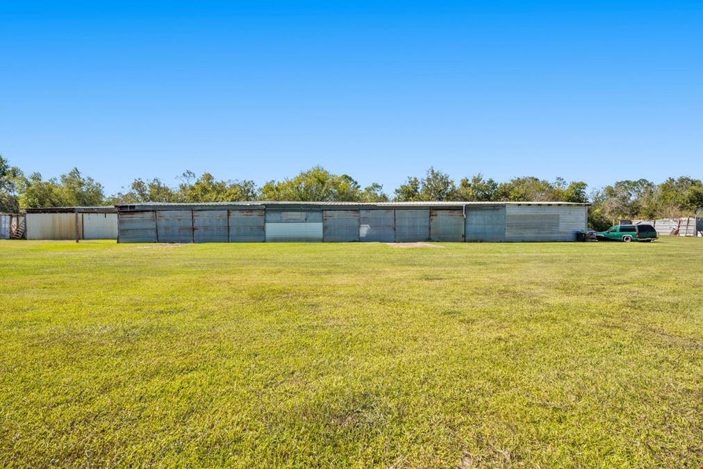 7911 James St. - Pearland Air Park