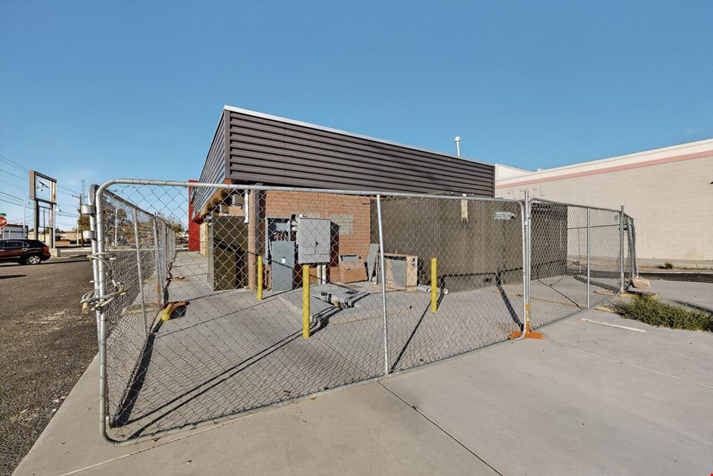 High Traffic Drive Thru Opportunity