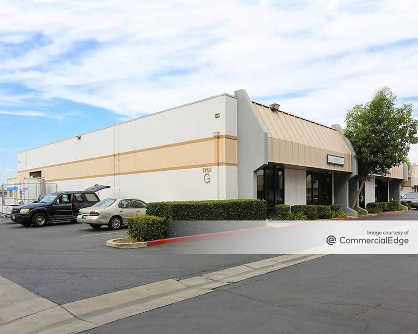Orangewood Business Center