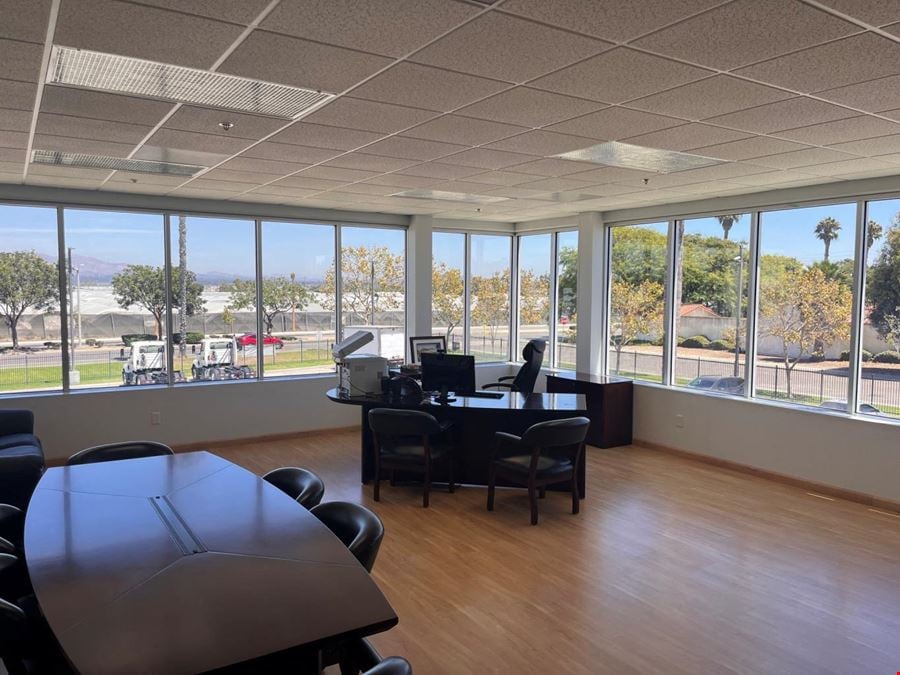 2200 Auto Center Drive