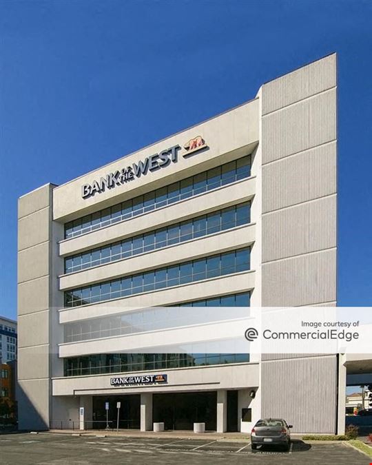 900 Veterans Blvd.