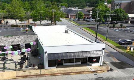 Preview of Retail space for Sale at 123 E Curtis St