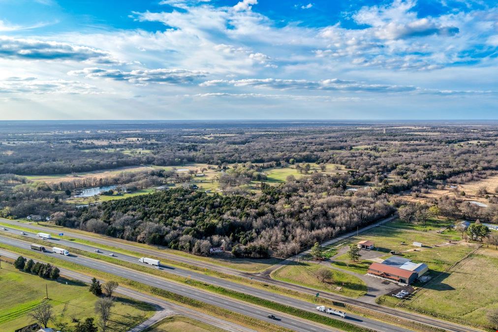 I-30 & CR 4114 Campbell TX - 20.91 AC on Corner Lot