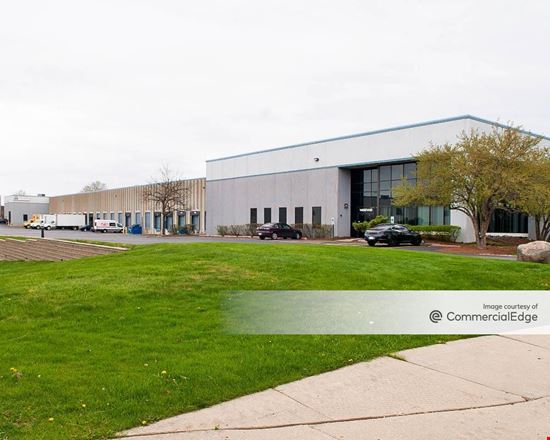 Preview of Industrial space for Rent at 1400 West Thorndale Avenue