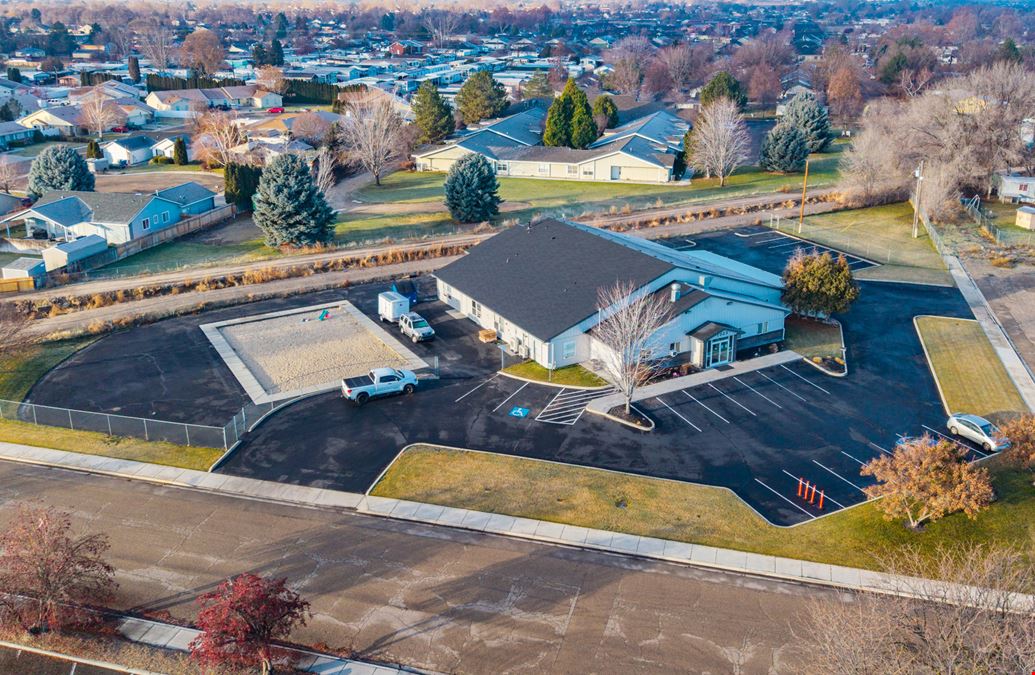 100% NNN-Leased Nampa Office/Retail