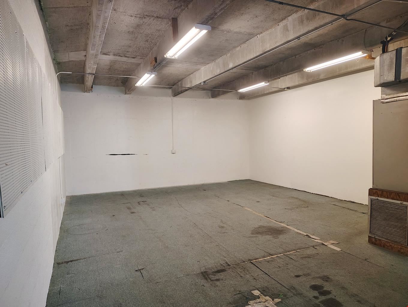 Commercial Warehouse Spaces