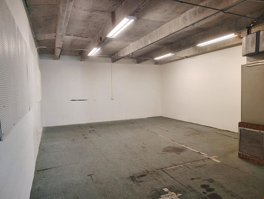 River Ridge Flex Space
