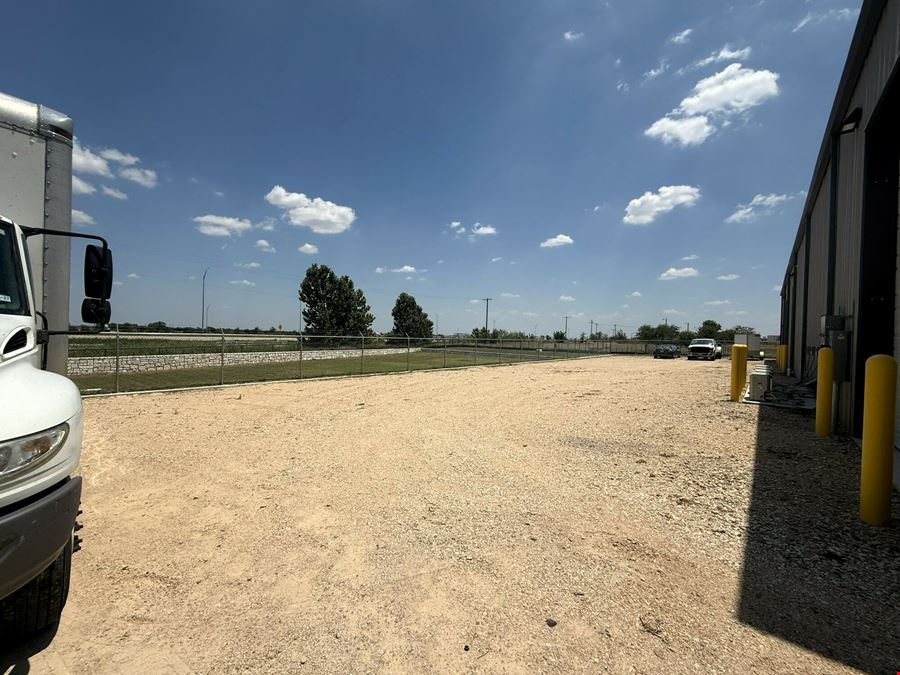 801 County Road 118