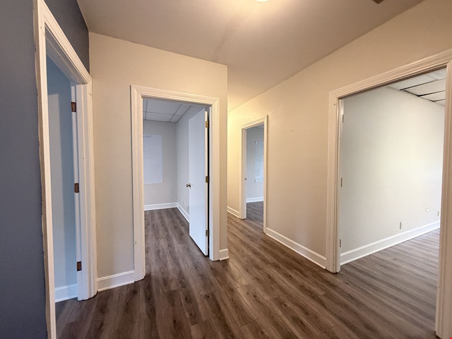 Middletown Office Condos - 11603 Shelbyville Rd, Ste 6 and Ste 11 & 12