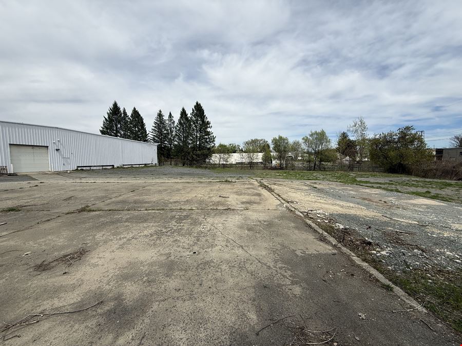 14 Kraft Ave.