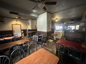2201 Hyde Park Blvd - Restaurant For Sale