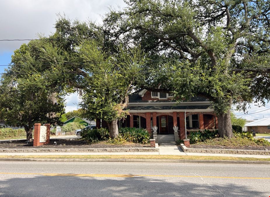717 East 1st Street