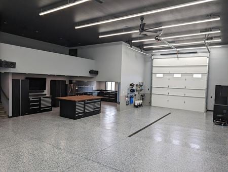 Preview of Industrial space for Sale at 7107 N 19th St Unit 106
